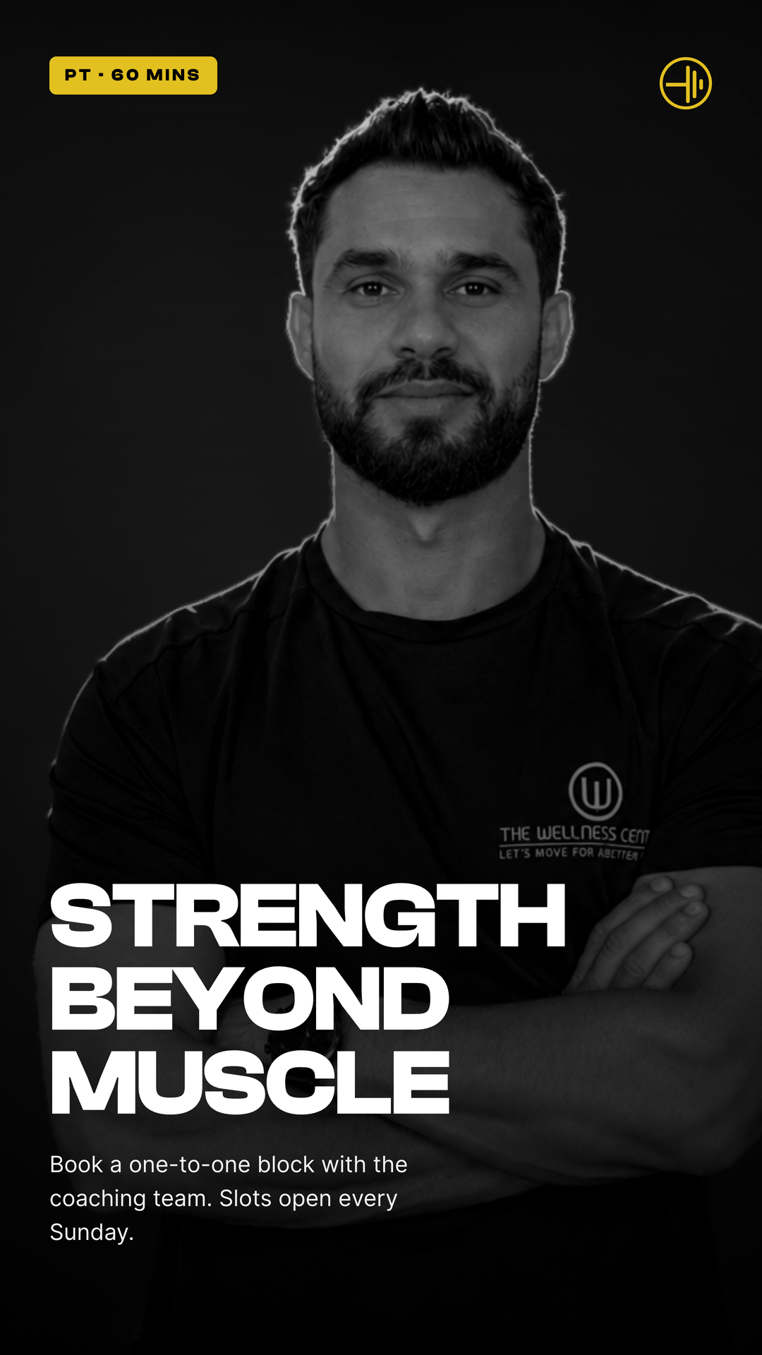 Storykoncept med coachporträtt och budskapet Strength beyond muscle